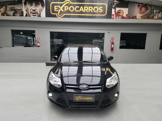 FORD FOCUS 1.6 S SEDAN 16V FLEX 4P POWERSHIFT